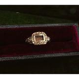 Georgian 14k Gold Locket Front Ring circa 1800